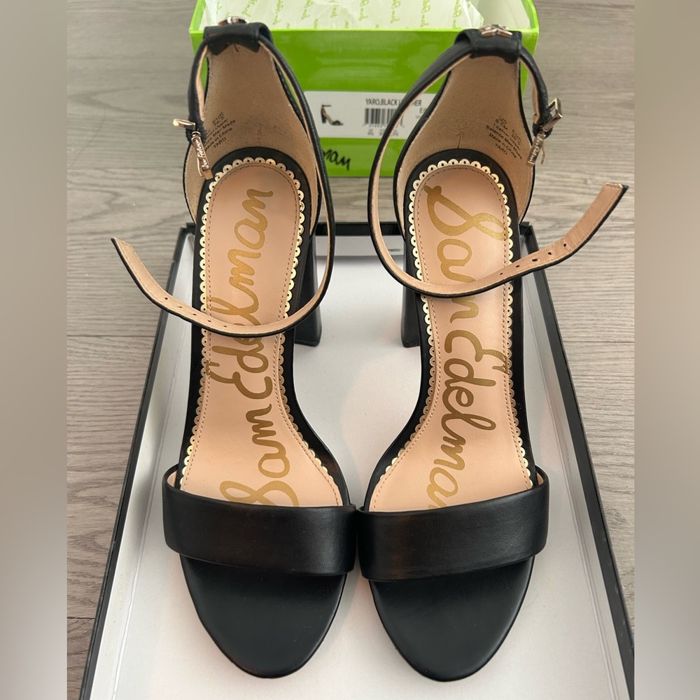 Sam Edelman Women's Yaro Block Heel Sandal in Size 6.5
